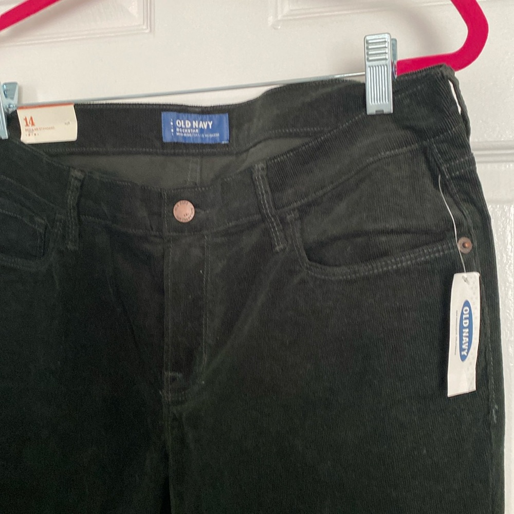 NWT Black midrise, skinny leg corduroy pants